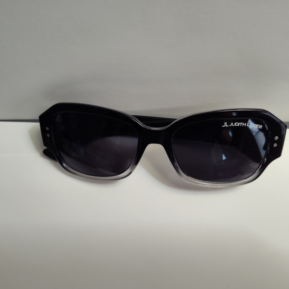 JL Judith Leiber Sienna Women Black Clear Sunglasses  Rectangular 52-18-145